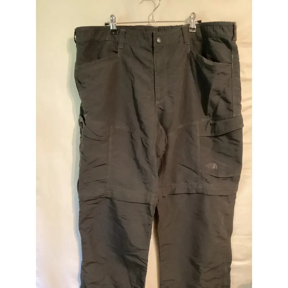 1838 THE NORTH FACE Men's Paramount Trail Convertible Pant Dark Grey Extra Large
